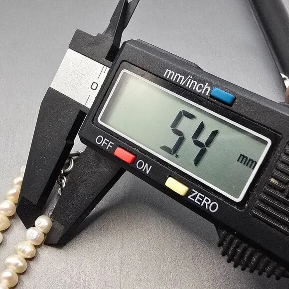 VTG White Graduated Baroque Pearl Necklace 22" Sterling Toggle Crystal Accents - Picture 11 of 13